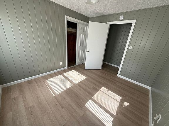 5th image of 209 NE 2nd St