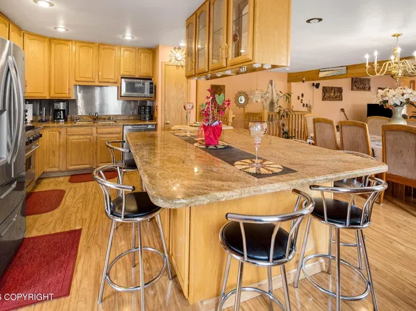2301 Chandalar Dr, Anchorage, AK 99504