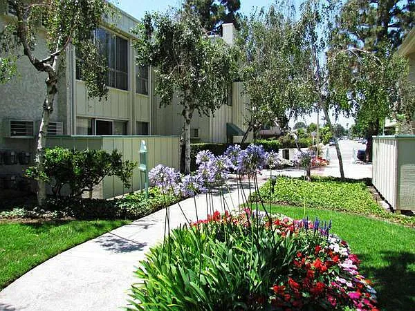 Woodcreek — Photo 13