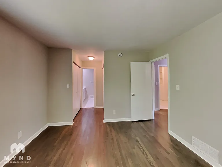 1322 N Cliff Valley Way NE #1322 — Photo 9