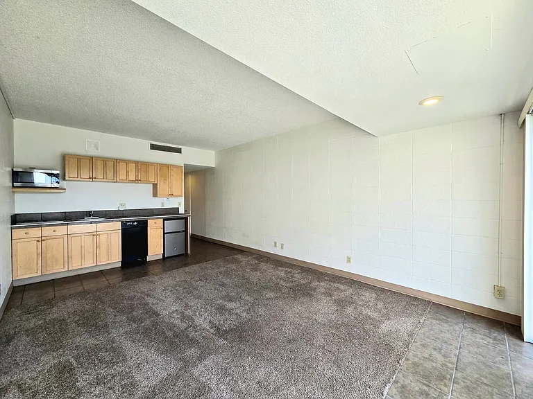 101 N Mission St — Photo 7