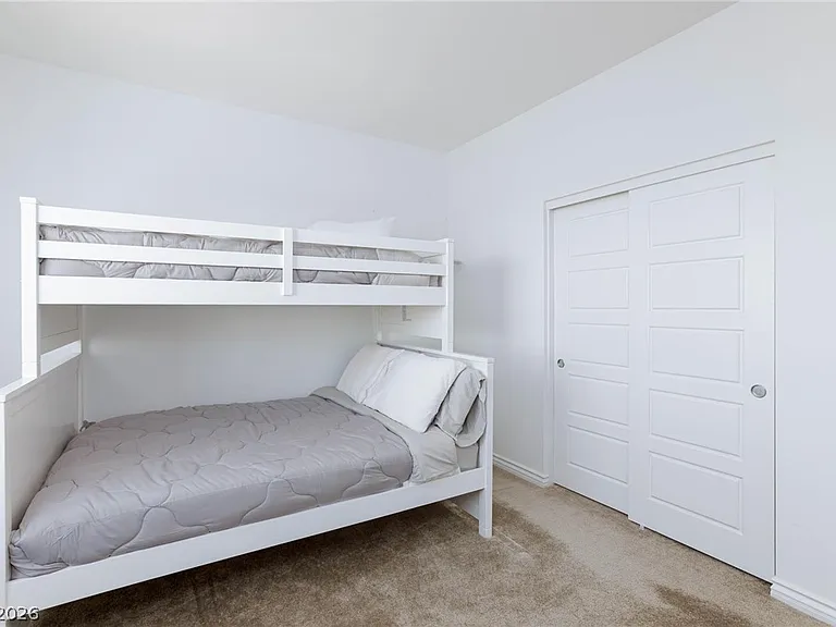 7792 Vino Vranec Ct — Photo 32