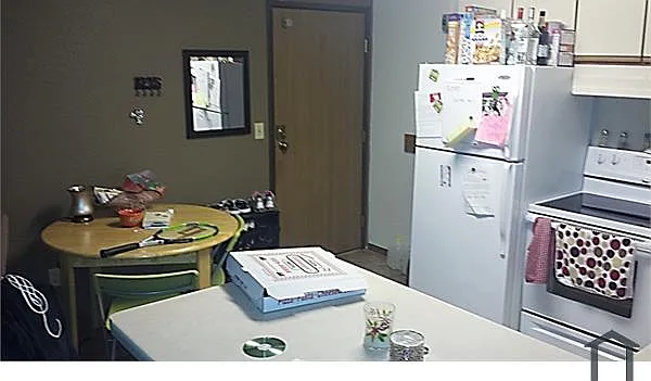 815 University Dr S #301 — Photo 3