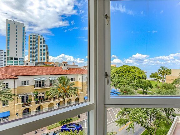 4th image of 288 Beach Dr NE APT 4C