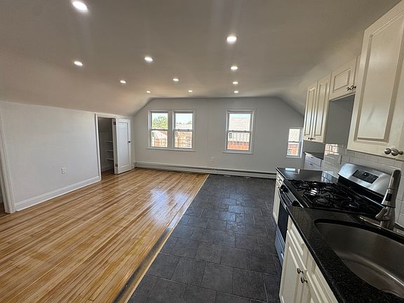 5th image of 1054 Lydig Ave Floor 3