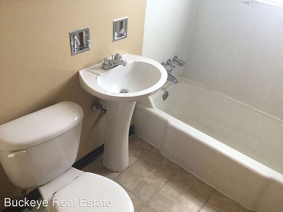5th image of 1400 King Ave #20