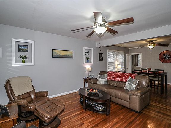 2nd image of 3623 Tarpis Ave