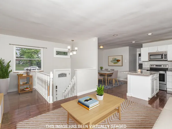 818 Tokay Ln, Covington, KY 41011