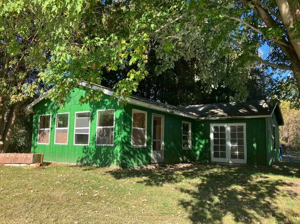 5435 N Cedar River Rd, Gladwin, MI 48624