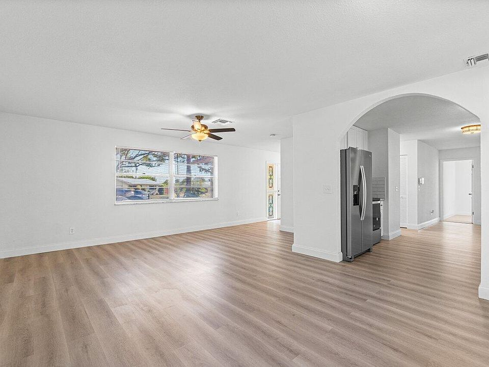 1st image of 1479 NE 29th Terrace