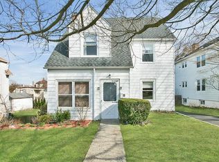 94 Wayne Ave, White Plains, NY 10606