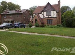 261 Ottawa Dr, Pontiac, MI 48341