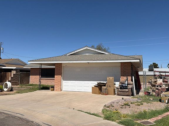 2nd image of 1180 E Brenda Dr
