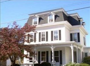 27 Elm St, Westerly, RI 02891