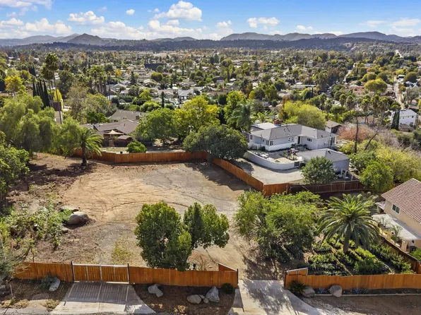 0 Park Hill Dr #24, Escondido, CA 92025