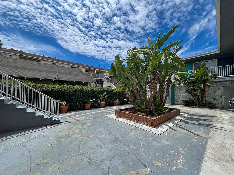905 Gaviota Ave, Long Beach, CA 90813 — Photo 18