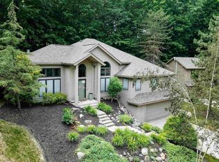 1617 N Little River Ct, Huntington, IN 46750