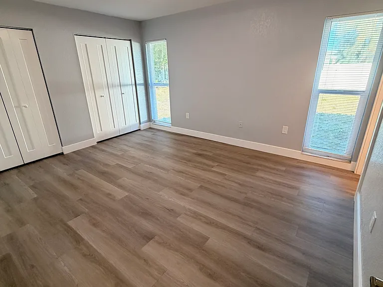 6203 105th Ave — Photo 13