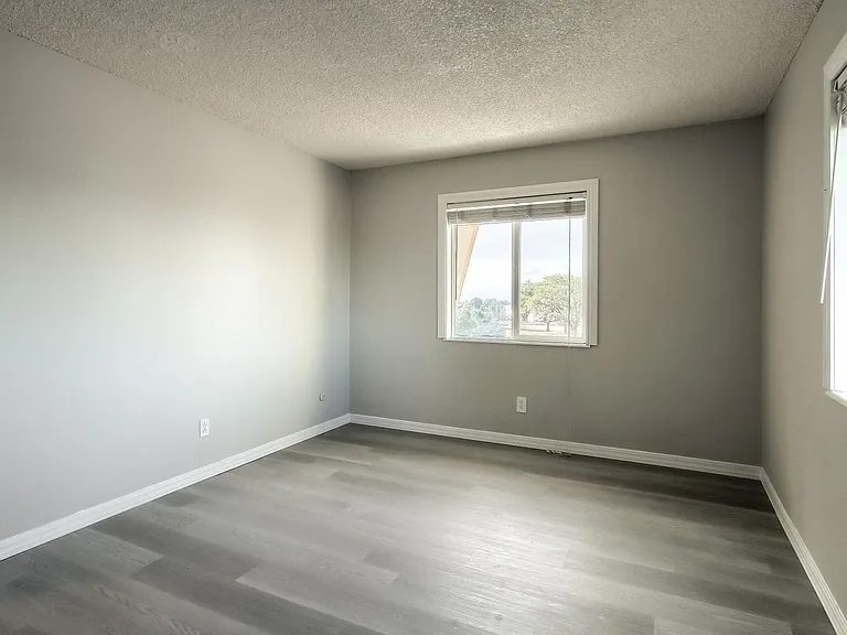 10211 Ura Ln #6-302 — Photo 9