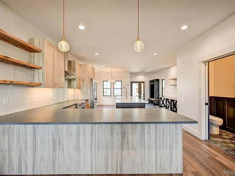 426 Pinon St — Photo 11