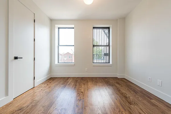 Rented by Simply Brooklyn Realty Inc | media 33
