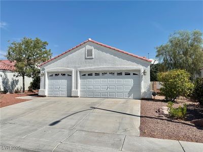 2124 Meadow Green Ave, North Las Vegas, NV, 89031