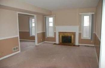 4th image of 1661 W Edgewater Ln
