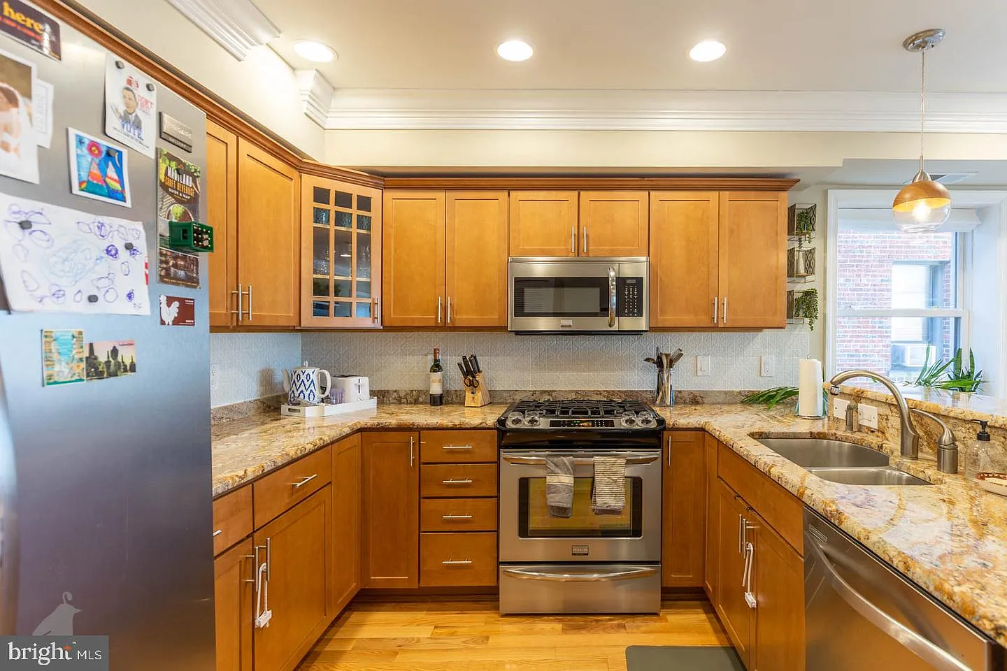 2 bed, 2.0 bath, 1038 sqft, $2,900 — Photo 3