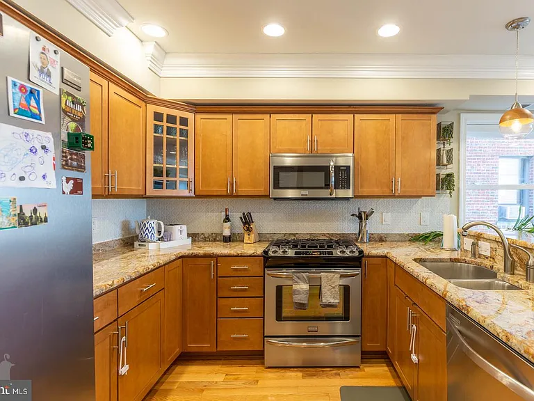 5511 Colorado Ave NW #402 — Photo 3