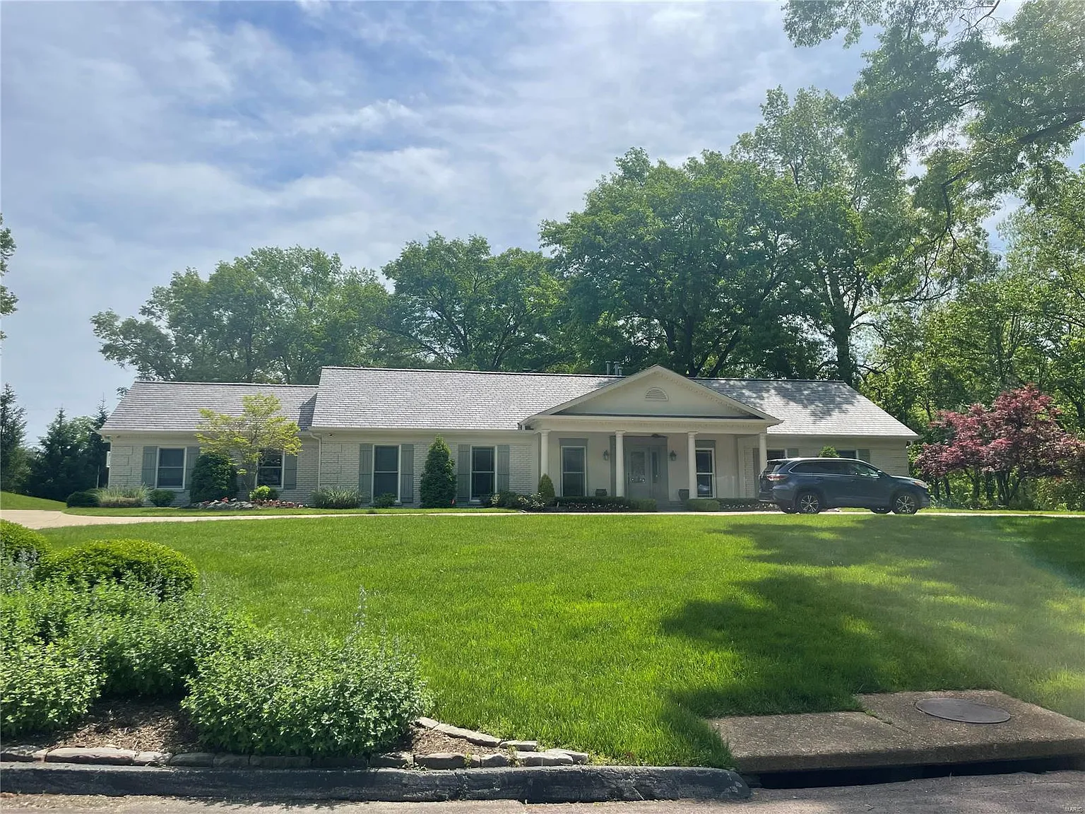1864 Woodmark Rd photo 1