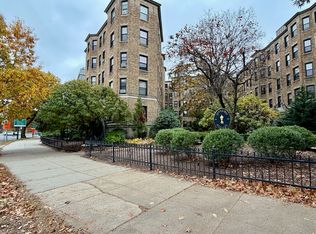 116 Riverway APT 2, Boston, MA 02215