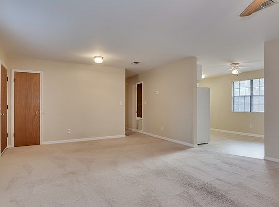 5th image of 347 Edisto Dr