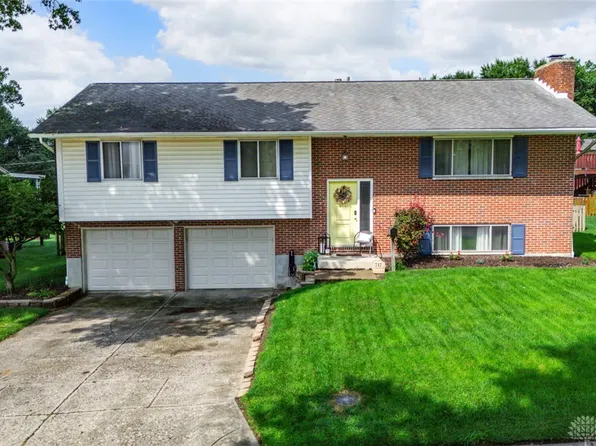 717 E McGuire St, Miamisburg, OH 45342