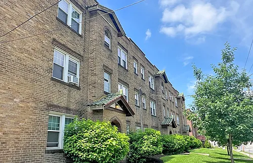 415-419-423 Probasco St Photo 1