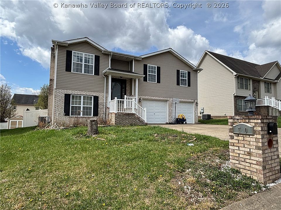 1st image of 710 Emerald Dr