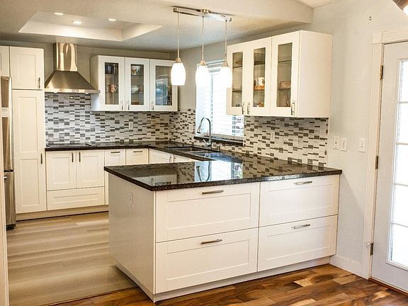 4th image of 7056 Castle Creek Way