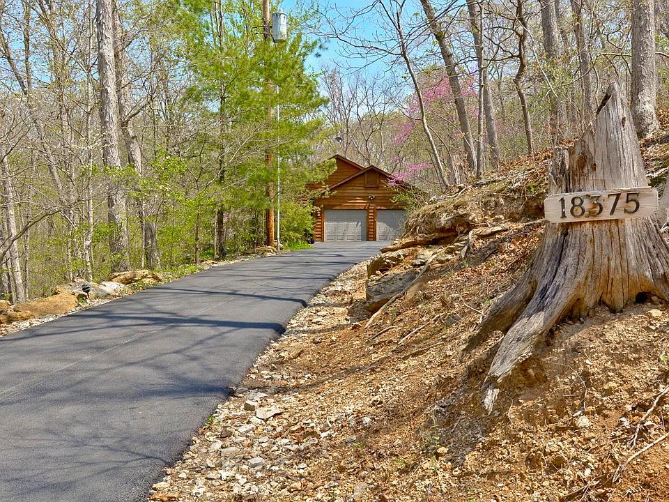 1st image of 18375 Woodland Summit Dr