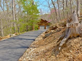 18375 Woodland Summit Dr, Glencoe, MO 63038