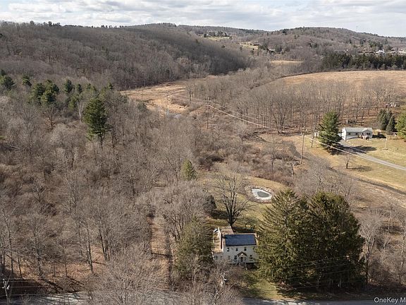 2nd image of 26 Bloody Hill Road