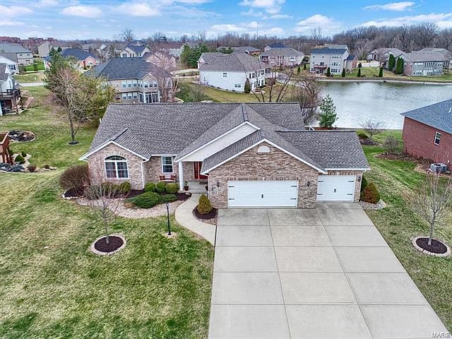1st image of 8 Westview Dr