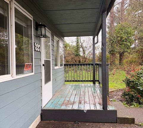 3rd image of 327 S Forrest St #327