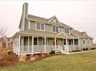 543 Dune Rdg N, Saint Joseph, MI 49085