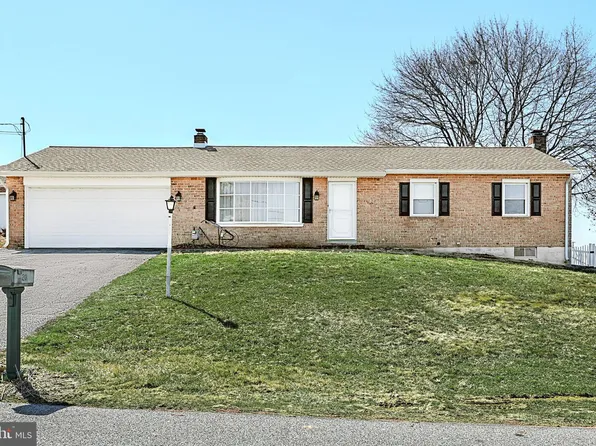 20 Pine St, Jacobus, PA 17407