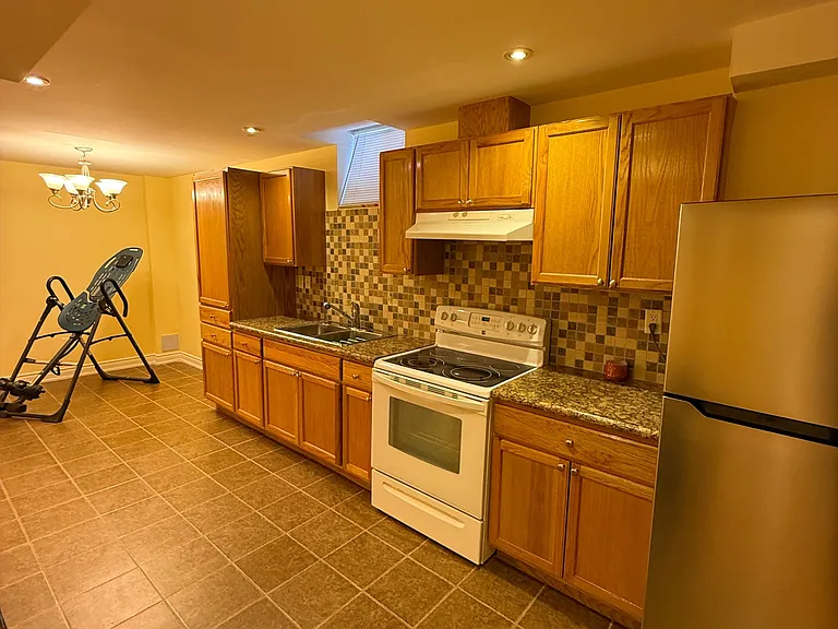 23 Trudeau Dr — Photo 12