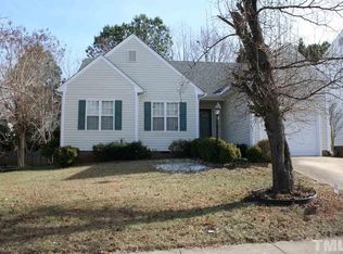 2421 Trailwood Hills Dr, Raleigh, NC 27603