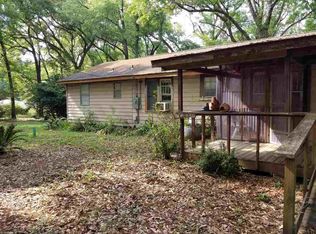 6691 Wonderlake Rd, Pensacola, FL 32526