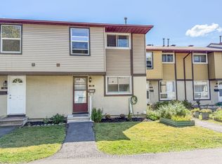 2570 Southvale Cres #64, Ottawa, ON K1B 5B6