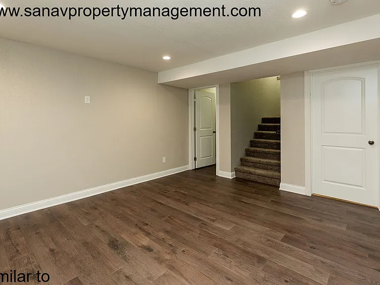 303 Marie Ave — Photo 23