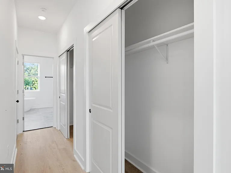 1018 W Arizona St — Photo 27