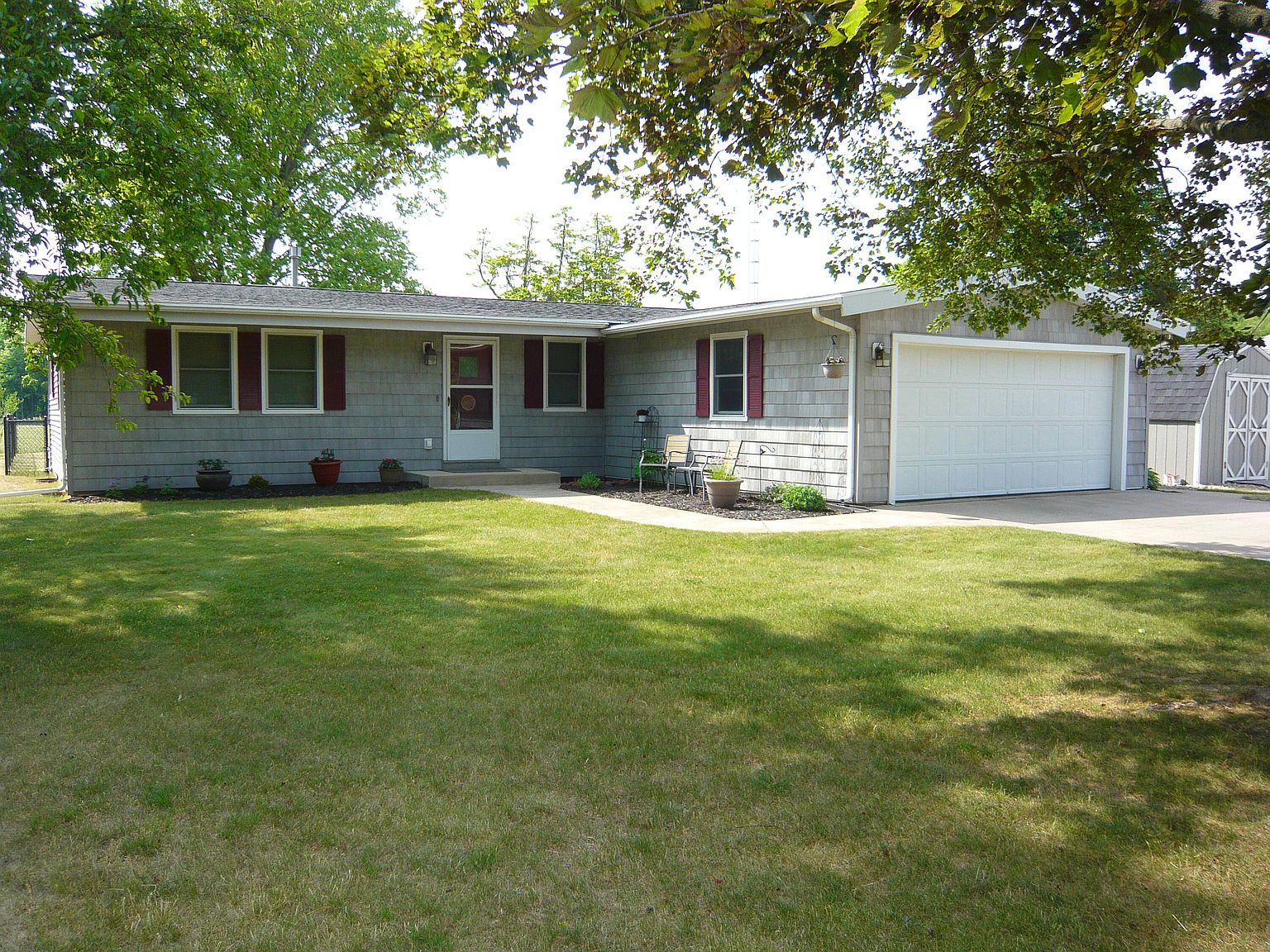 265 McMahon Dr, Bronson, MI 49028 MLS 23018791 Zillow